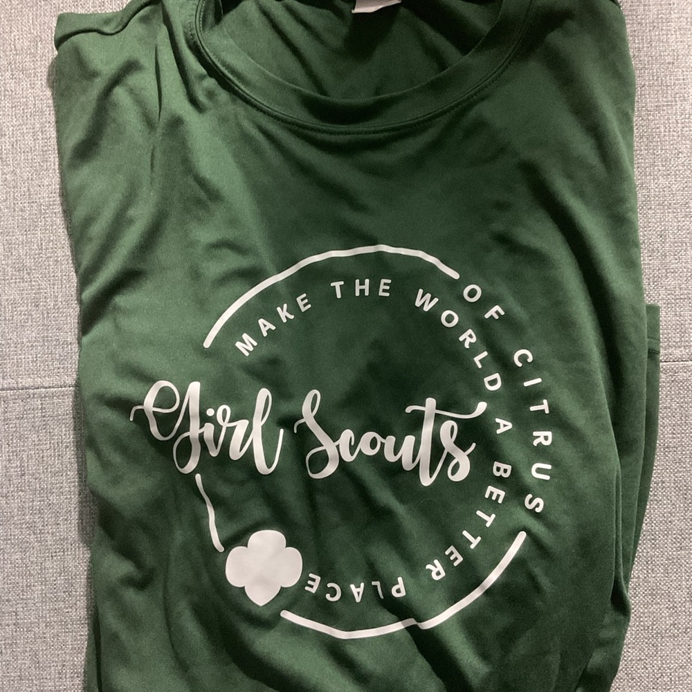 Girl Scouts Green Long Sleeve Tee